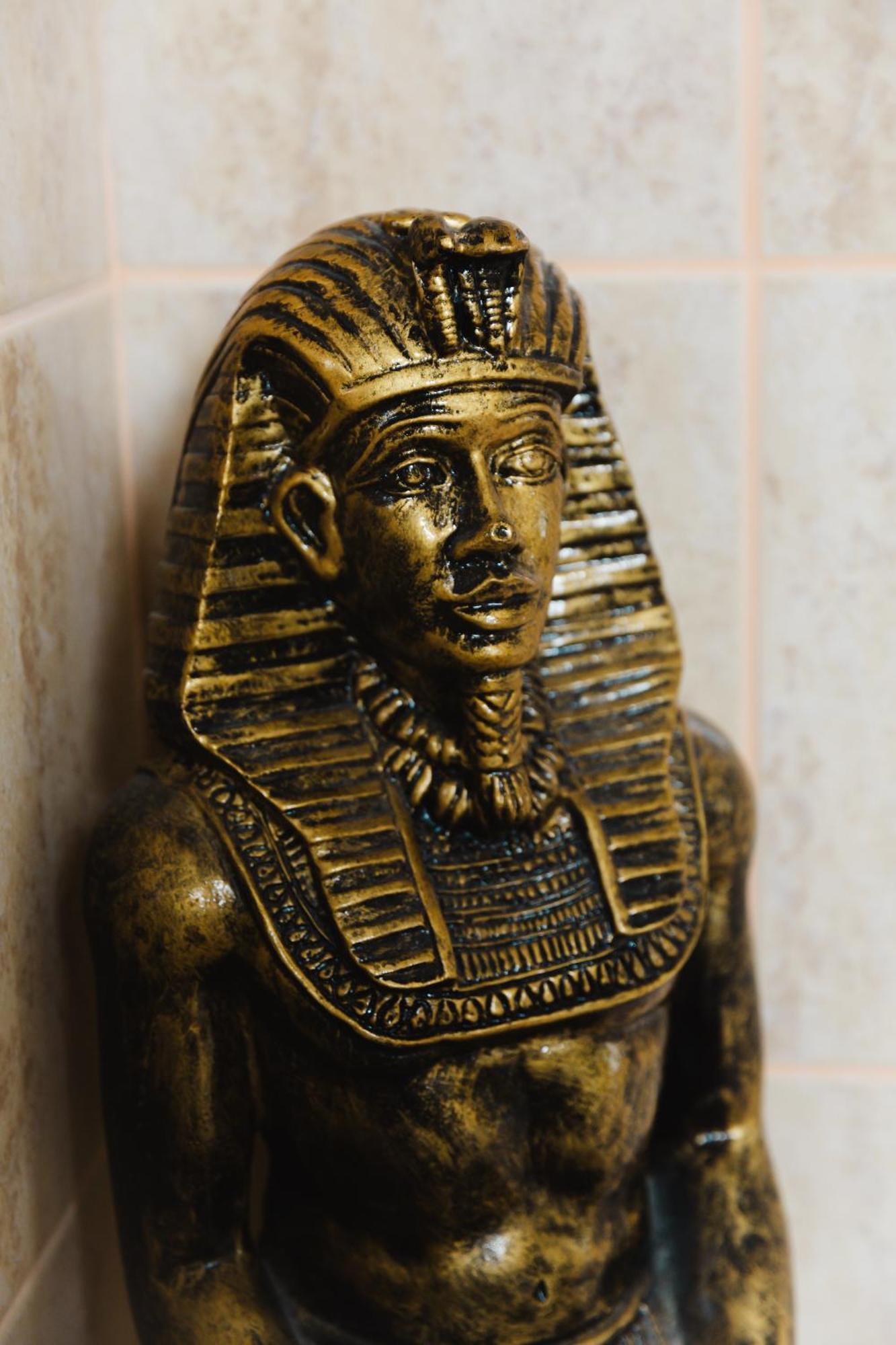 Konrad Family Guesthouse كوريسارِ الغرفة الصورة