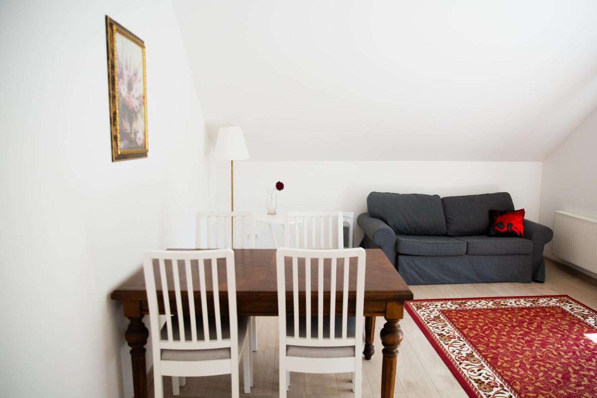 Konrad Family Guesthouse كوريسارِ الغرفة الصورة