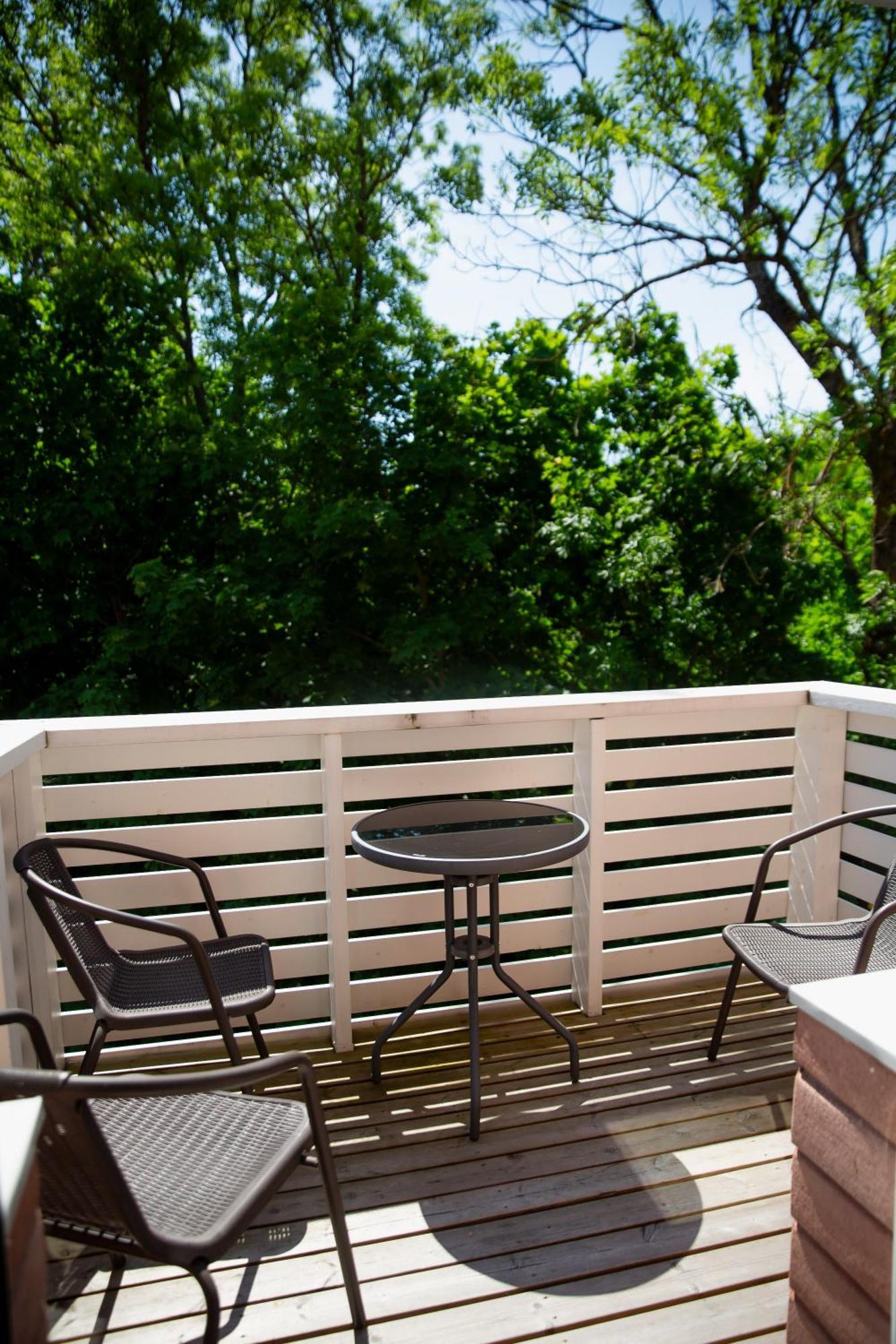 Konrad Family Guesthouse كوريسارِ الغرفة الصورة